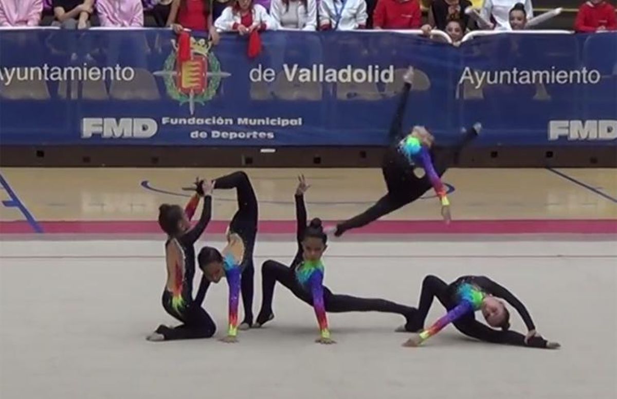 El brillante ejercicio de las campeonas de España de gimnasia rítimica benjamín