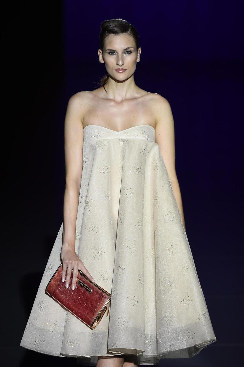 MBFWM 2015: Hannibal Laguna Primavera/Verano 2016, vestido blanco midi