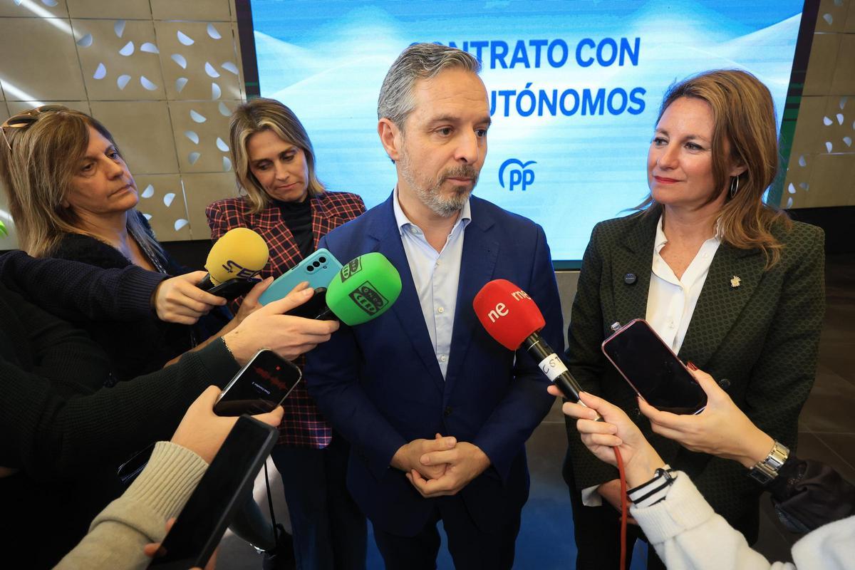 Acto de presentación del contrato de los autónomos del PP en Castellón