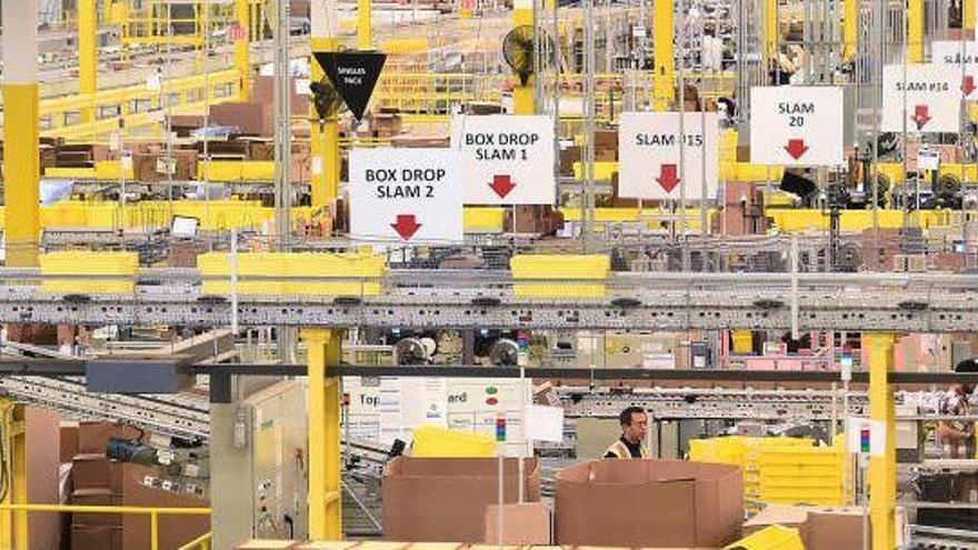 Amazon confirma que abrirá una nave logística en Paterna y creará 80 puestos de trabajo