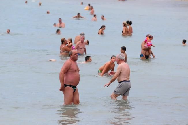 Sabado de calor desde la Playa de Arinaga a ...