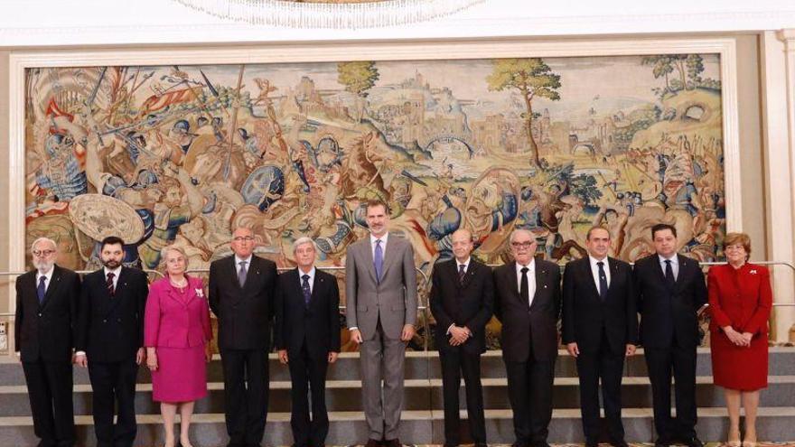 El rey recibe a la junta de la Real Maestranza de Zaragoza por sus 200 años