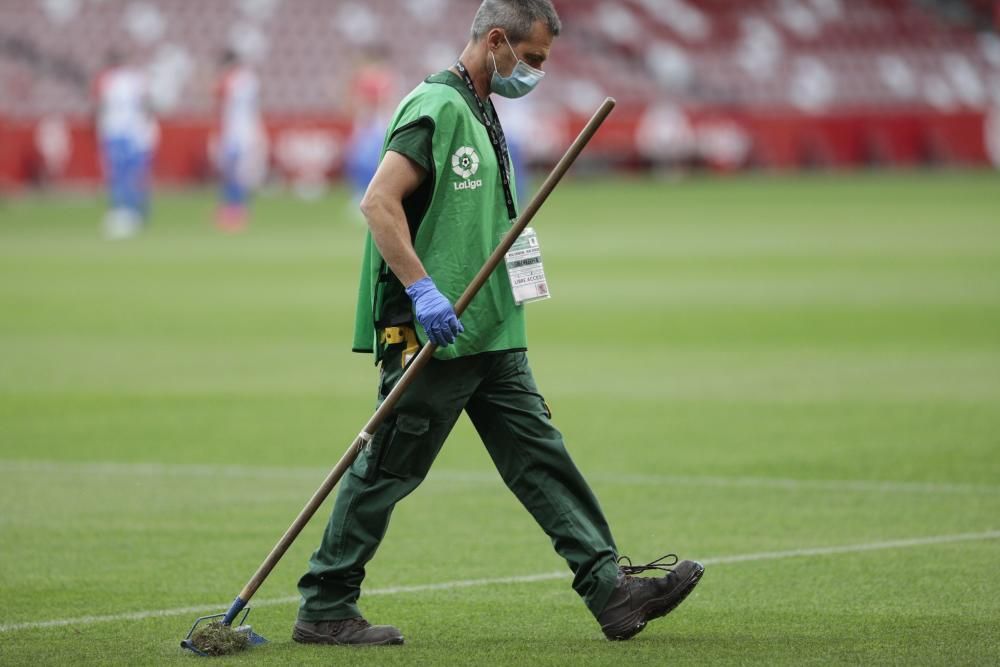 Fútbol: Así fue el Sporting-Oviedo disputado en El Molinón