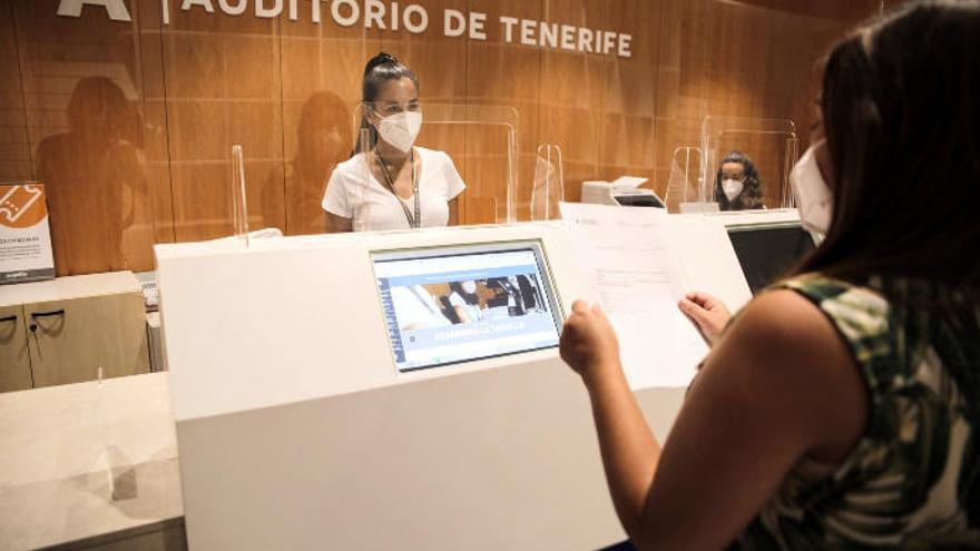 Primera jornada de la apertura de taquillas en el Auditorio.