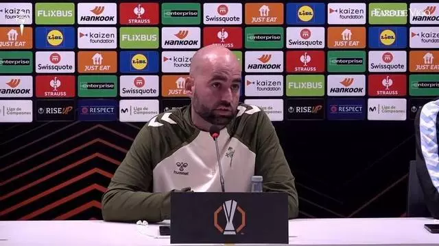 Claudio Giráldez: «El Lille es el rival que más nos ha superado»