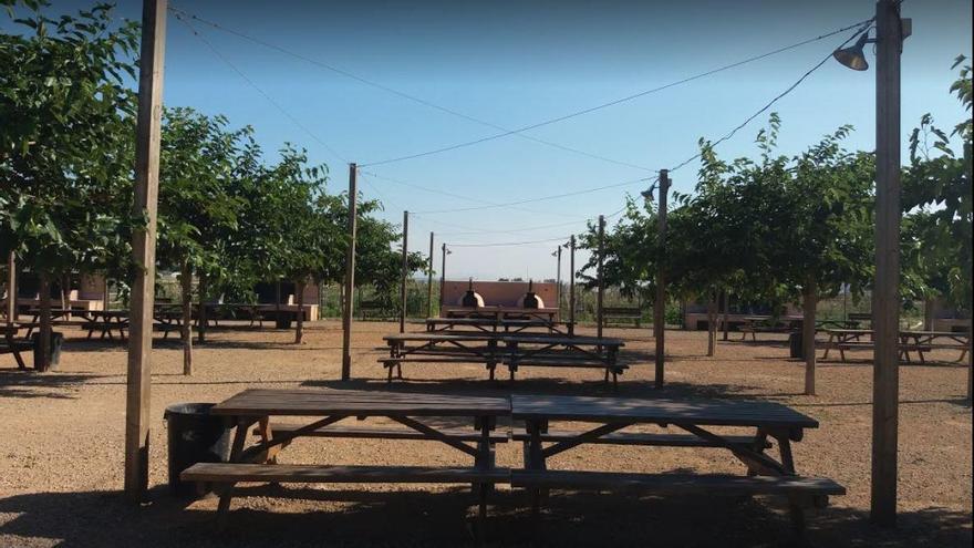 La Pobla clausura los paelleros de «El Llarí» para evitar contagios