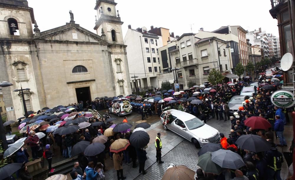 Funeral por Eloy Palacio, bombero fallecido en Oviedo