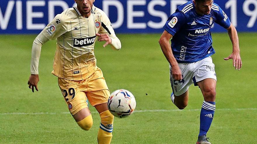 Jofre Carreras, durant l&#039;Oviedo-Espanyol de diumenge.