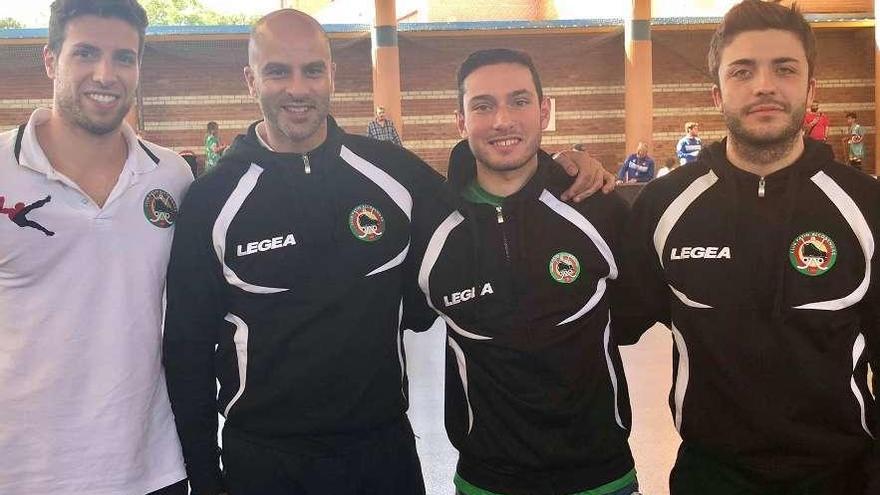 Álvaro Shehda, Marcos Rey, Álex Soto e Iñigo Artacho celebran el ascenso a la OK Liga con el Alcobendas.