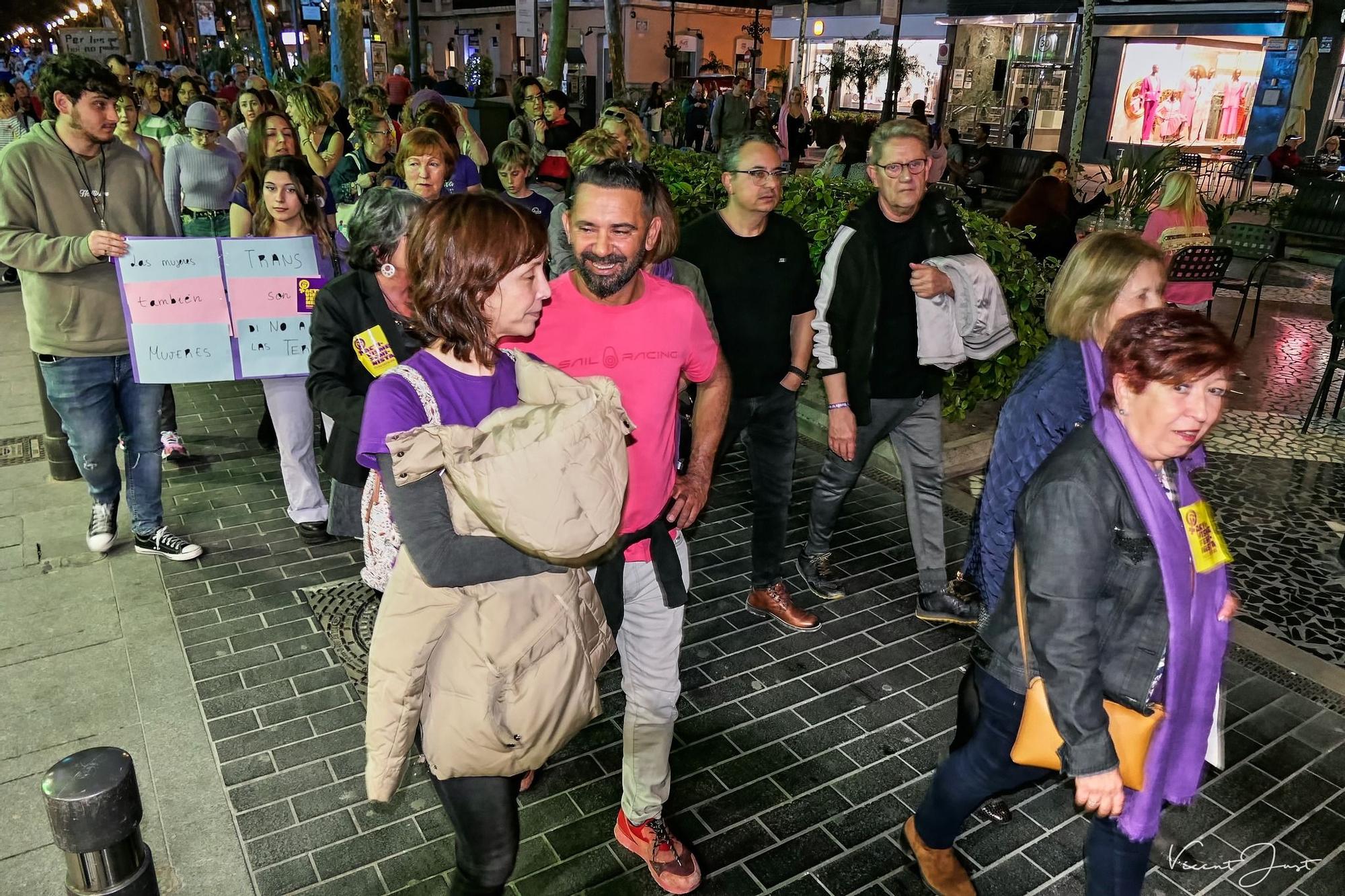 La manifestación feminista del 8M en Gandia