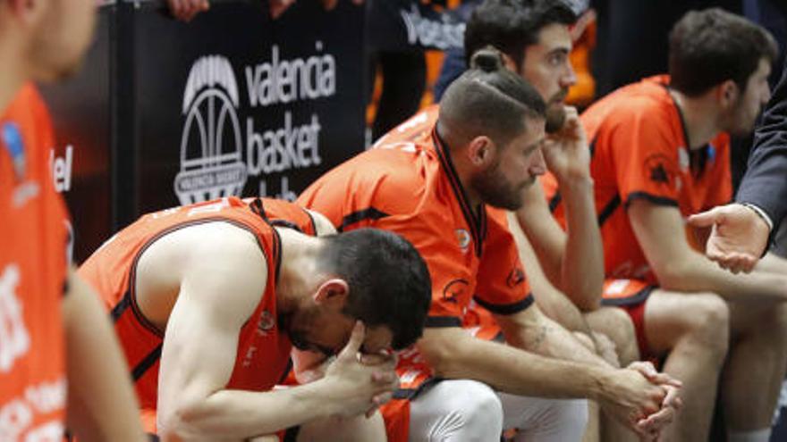 El Valencia Basket, roto tras la final.