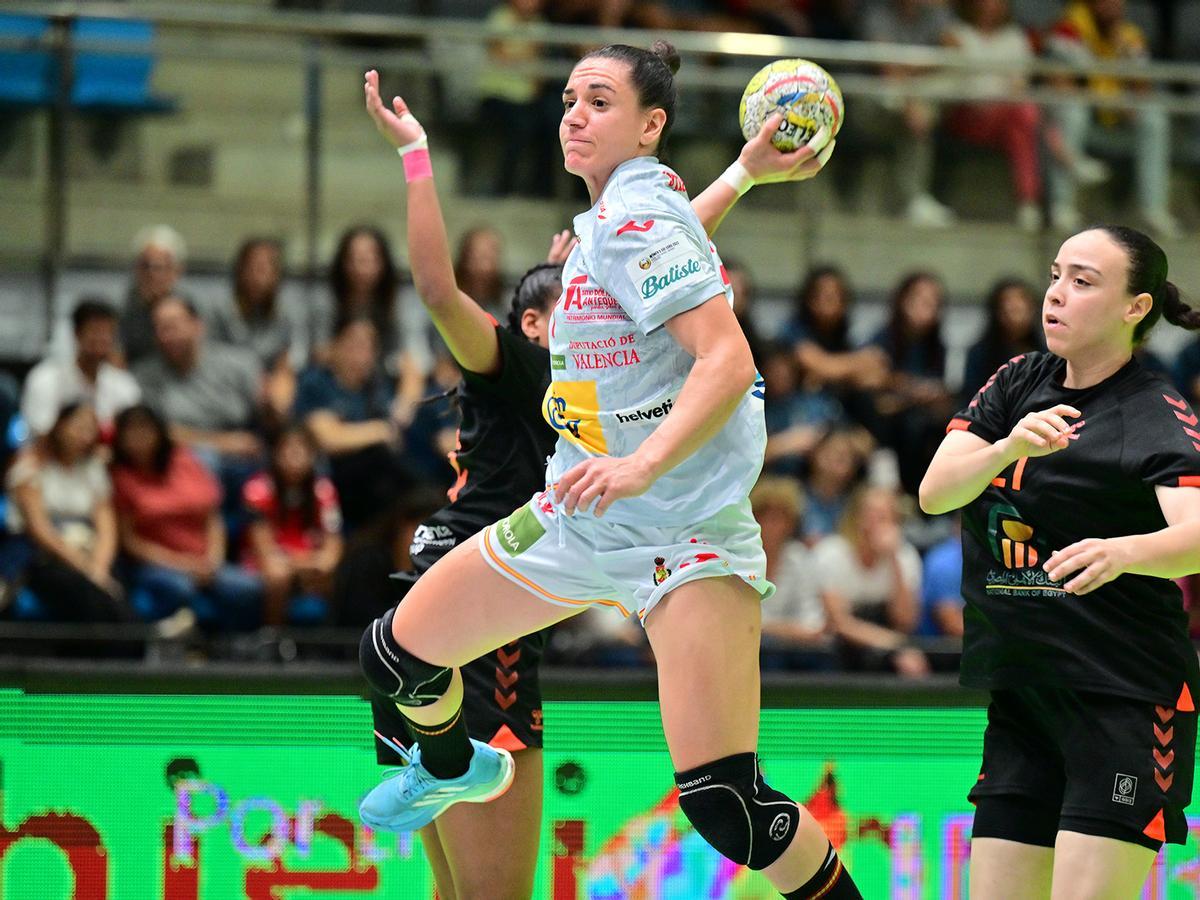 La selección de balonmano no pasó del empate en Austria.