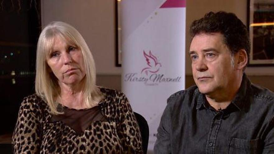 Los padres de Kirsty Maxwell, en una entrevista en la BBC.