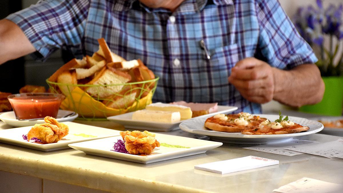 El turrón es el ingrediente estrella del certamen “Tapeando con turrón por Jijona”.