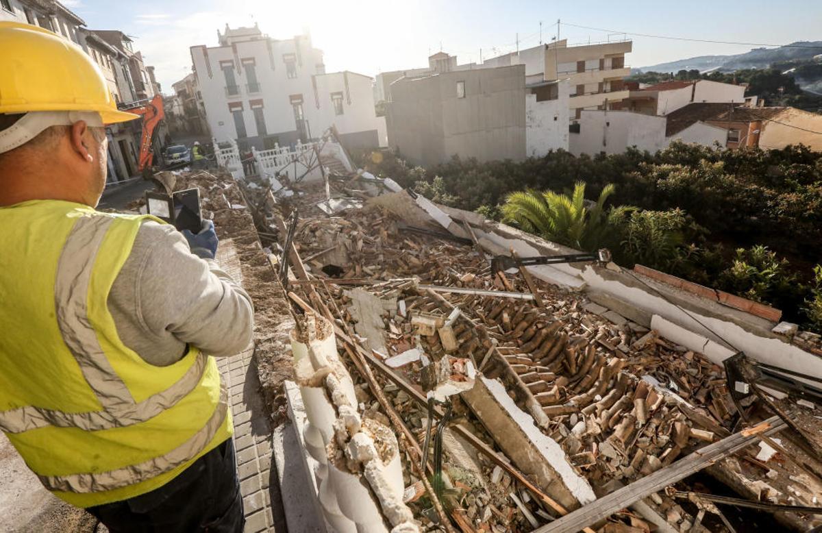 Derrumbe del lavadero de Callosa d'En Sarrià
