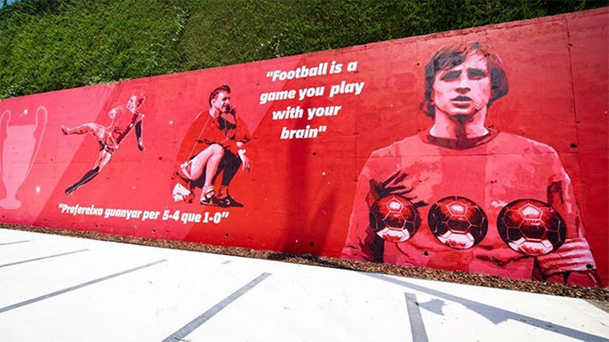 El nuevo mural de la Ciutat Esportiva del Barça