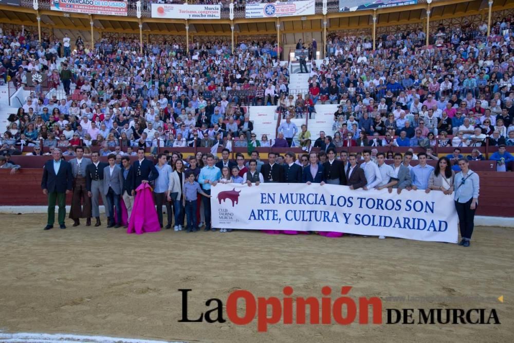 Ambiente en la plaza de toros