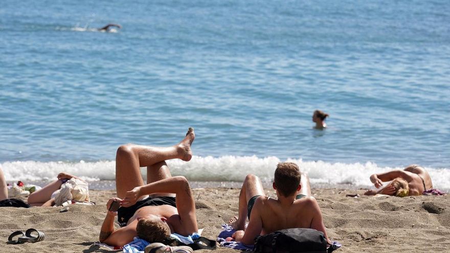 Abren plazo de licitación del servicio de salvamento y socorrismo en las playas de Málaga