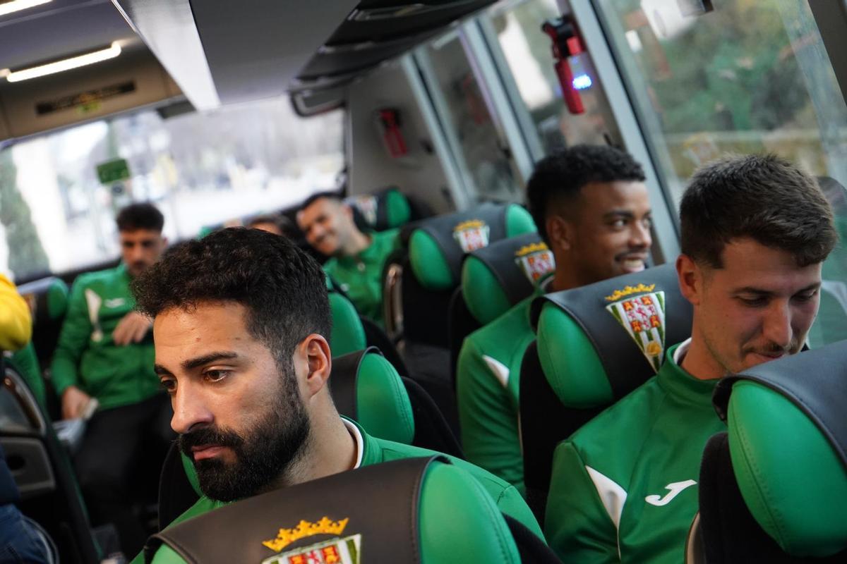 El Córdoba CF estrena autobús oficial
