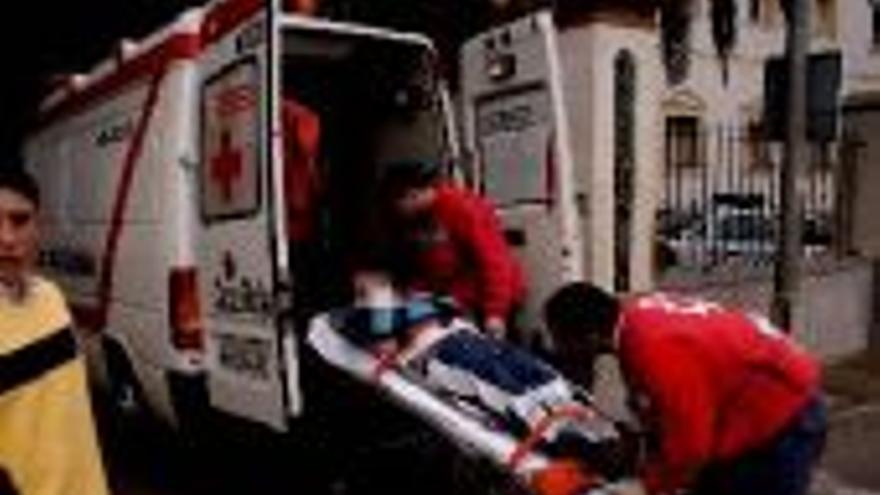 Un joven, herido en un accidente de ciclomotor