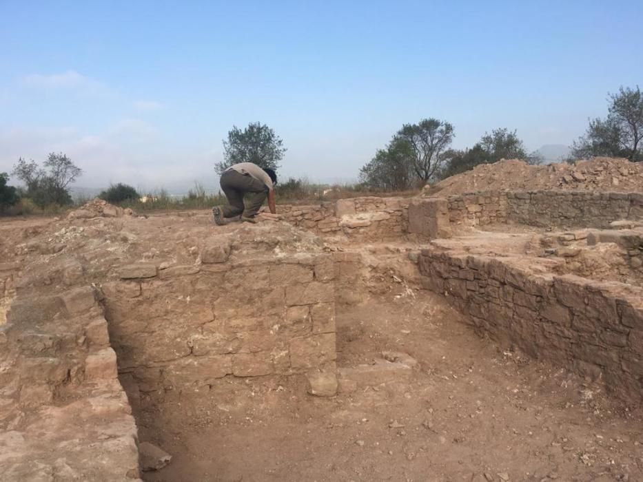 Restes arqueològiques trobades als plans de Santa Caterina