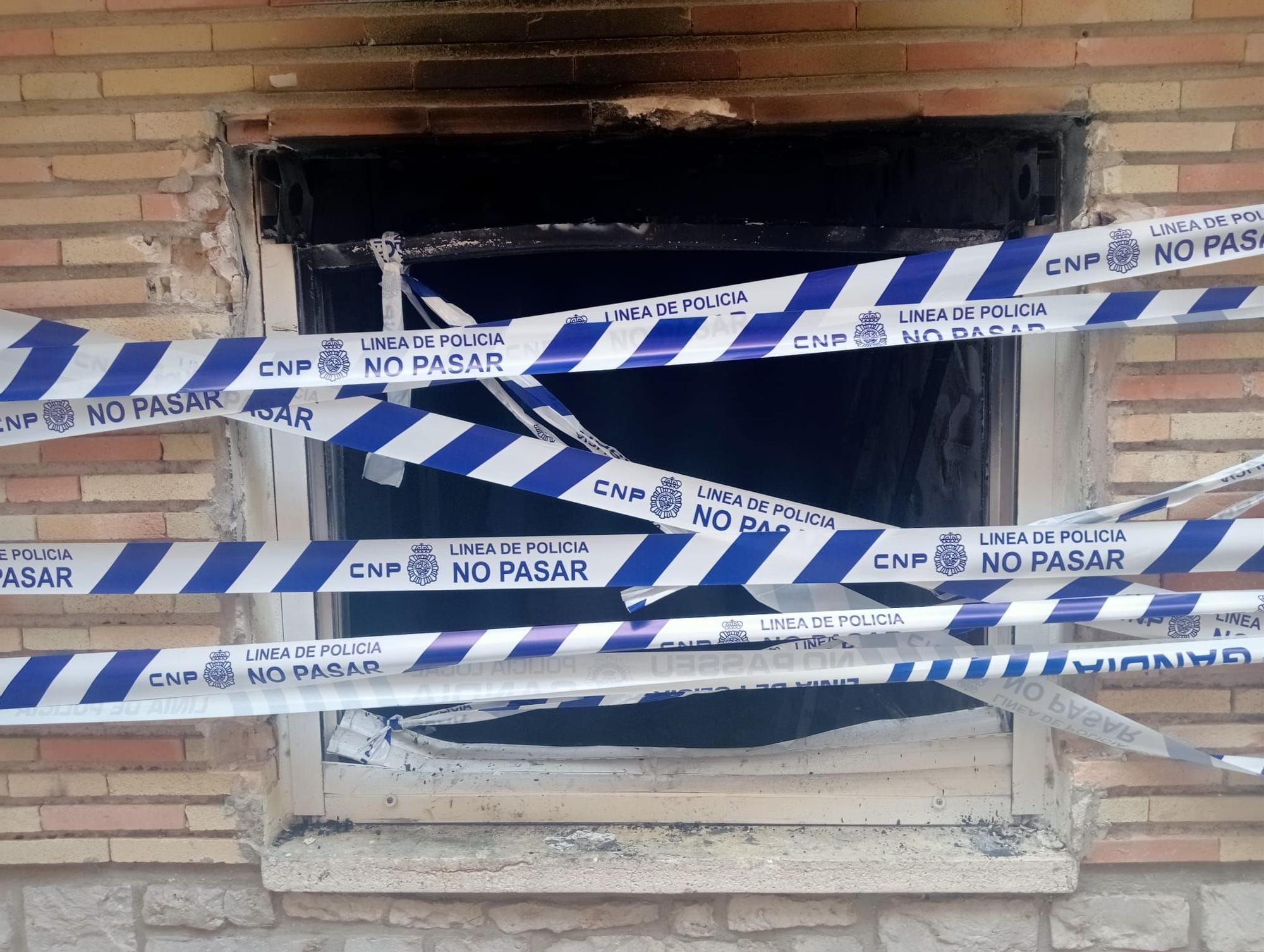 La ventana del dormitorio de la pequeña fallecida en el siniestro.