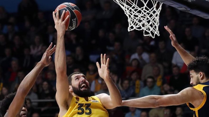 Mirotic lidera la reacción del Barcelona frente al Khimki