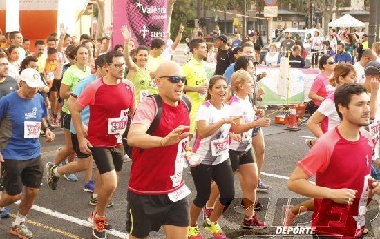 Búscate en la galería de la jornada contra el cáncer en Valencia