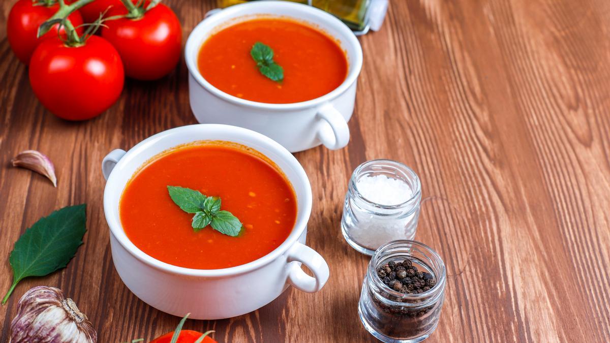 El gazpacho puede ser un principal o un aperitivo.