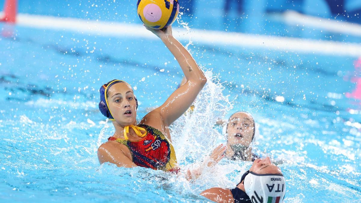 La selección femenina de waterpolo se mide a Canadá en los cuartos de final.