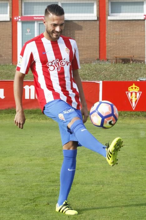 Presentación de Xavi Torres y entrenamiento del Sporting