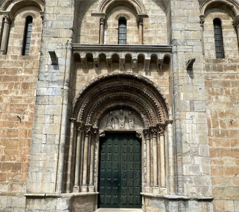 Pórtico de San Nicolao de Portomarín