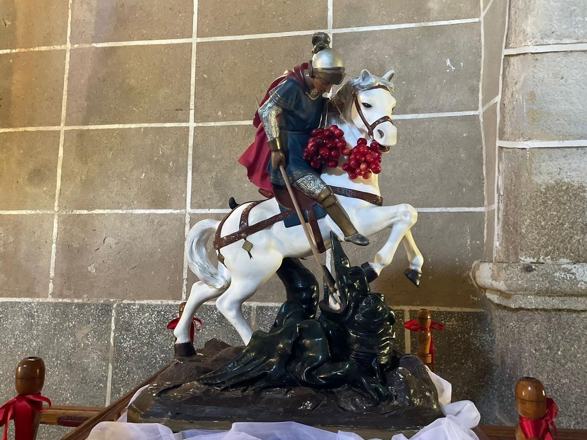 San Jorge con cerezas.