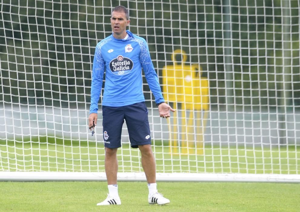 Bruno y Juanfran, que tenían problemas físicos, ya están aptos para jugar en los próximos tres amistosos antes del debut en Liga, el día 19 frente al Eibar.