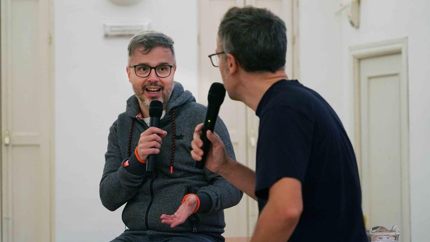 Juan Gómez-Jurado: “Los escritores somos poco importantes, lo que importa son los libros”