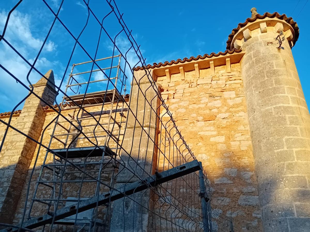 Comienzan las obras de restauración de Son Negre tras su derrumbe