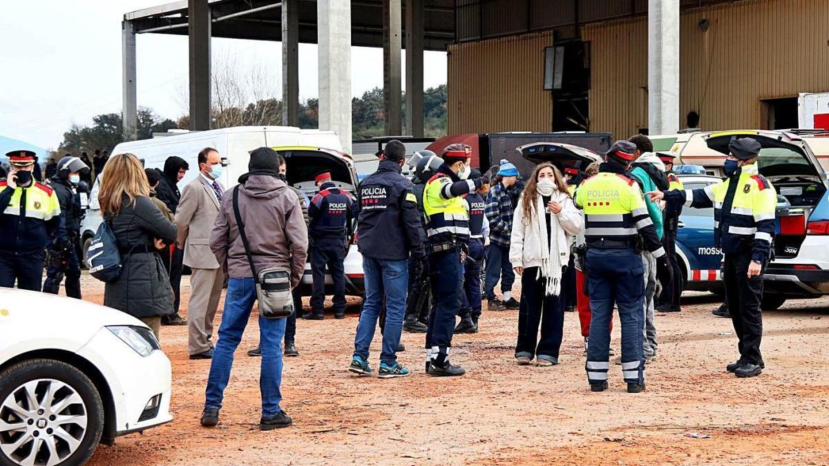 Els dos detinguts per organitzar la «rave»  de Llinars passen avui a disposició judicial