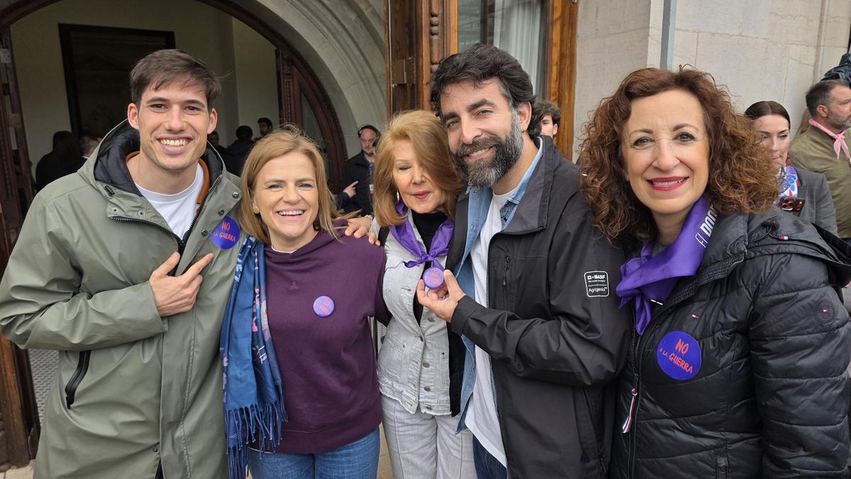 El palco del 8 de marzo: El día de ellas