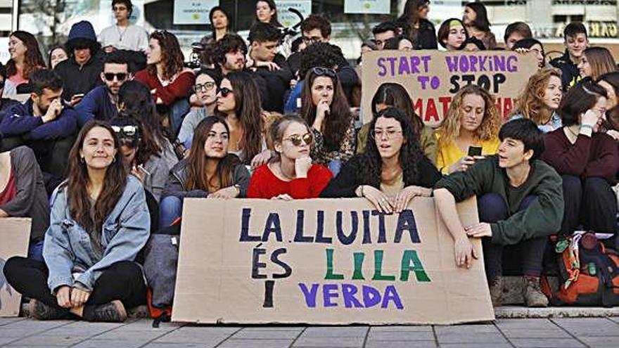 La manifestació del moviment Fridays for Future a Girona, al març.