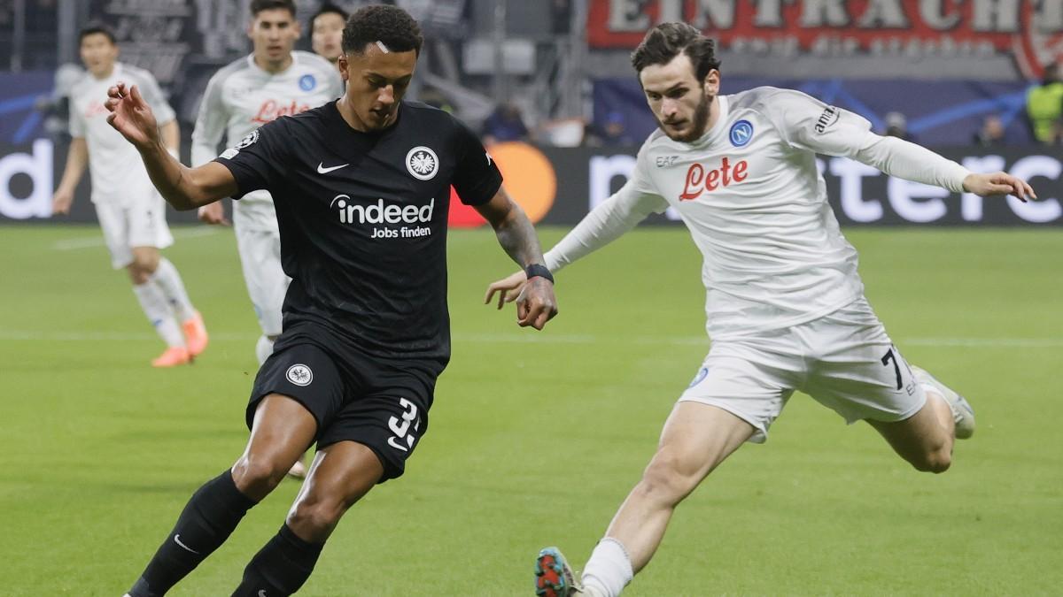 Resumen, goles y highlights del Eintracht 0 - 2 Nápoles de los octavos de final de la Champions League