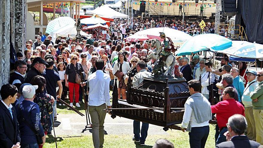 Procesión de las fiestas de San Xorxe de 2019.  | // BERNABÉ