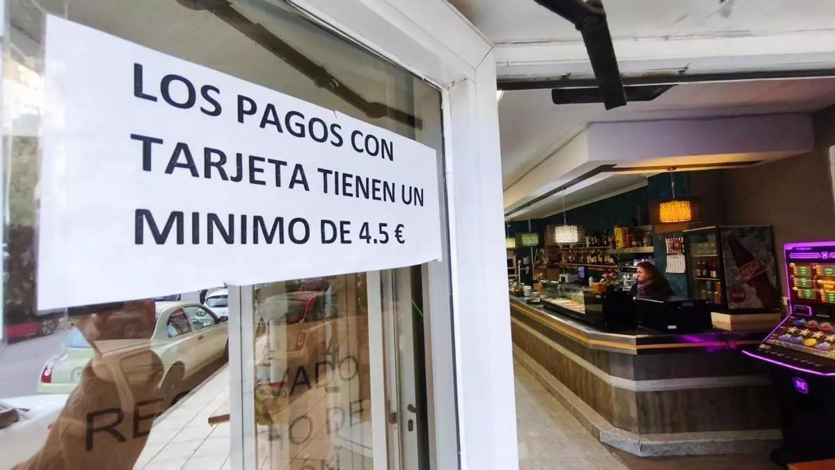 Polémica con los pagos con tarjetas.