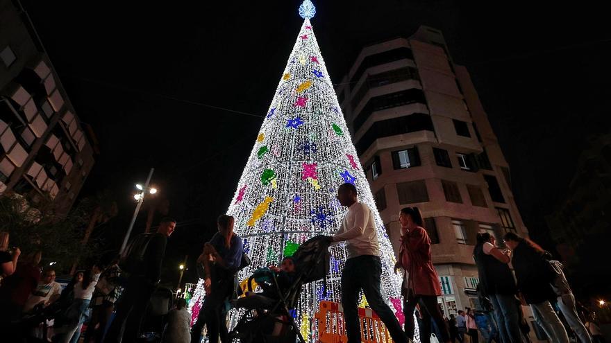 ¿Un paseo para ver las luces de Navidad? Así estará el tiempo en Tenerife