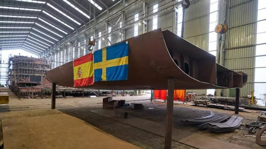 "Foca" y "Delfín", los impresionantes buques de guerra (de 50 metros de eslora) que construye Armón para la Armada sueca