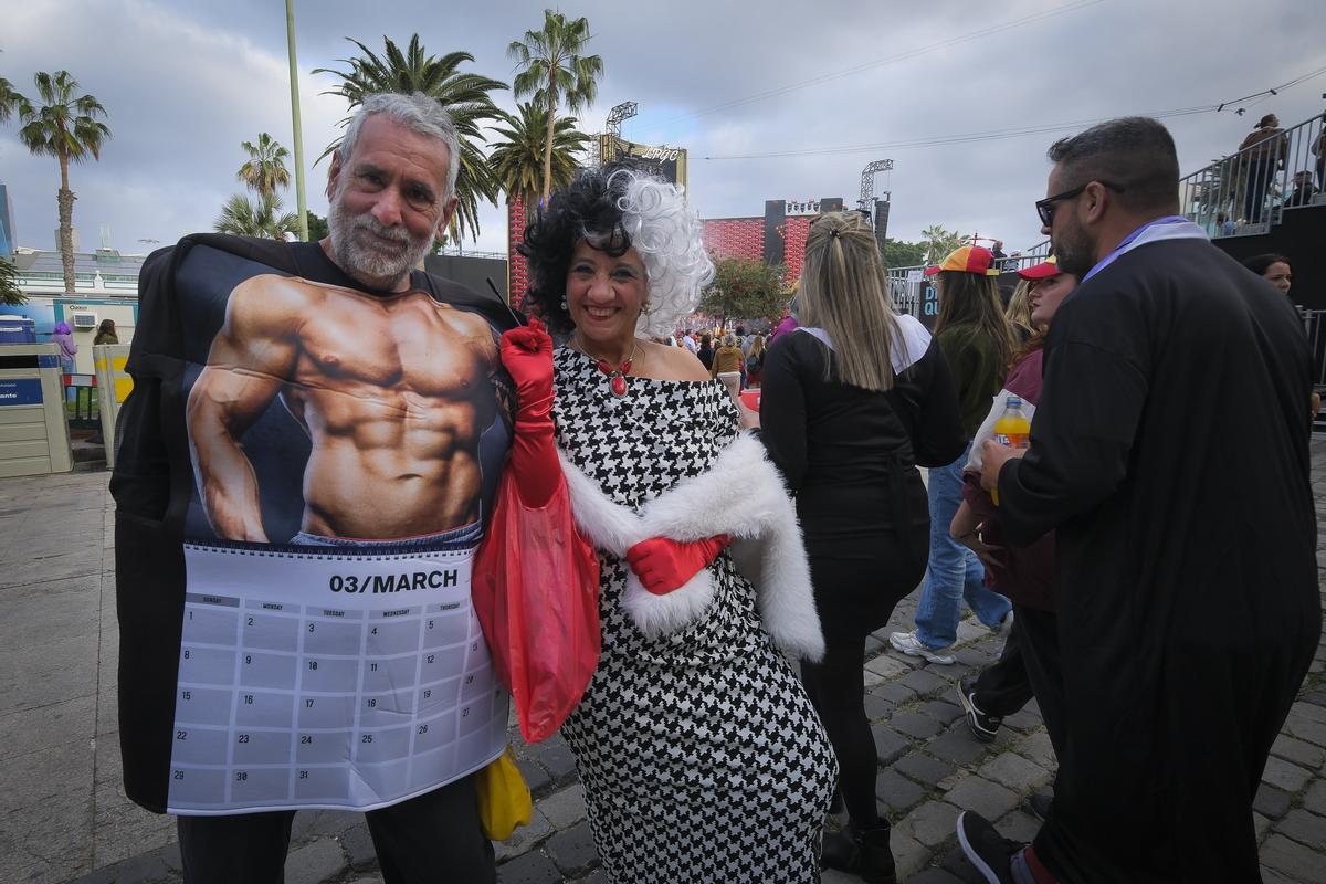 Juanjo y Cristina llegaron a Las Vegas huyendo del mal tiempo de Barcelona para coger calor en el Carnaval capitalino.