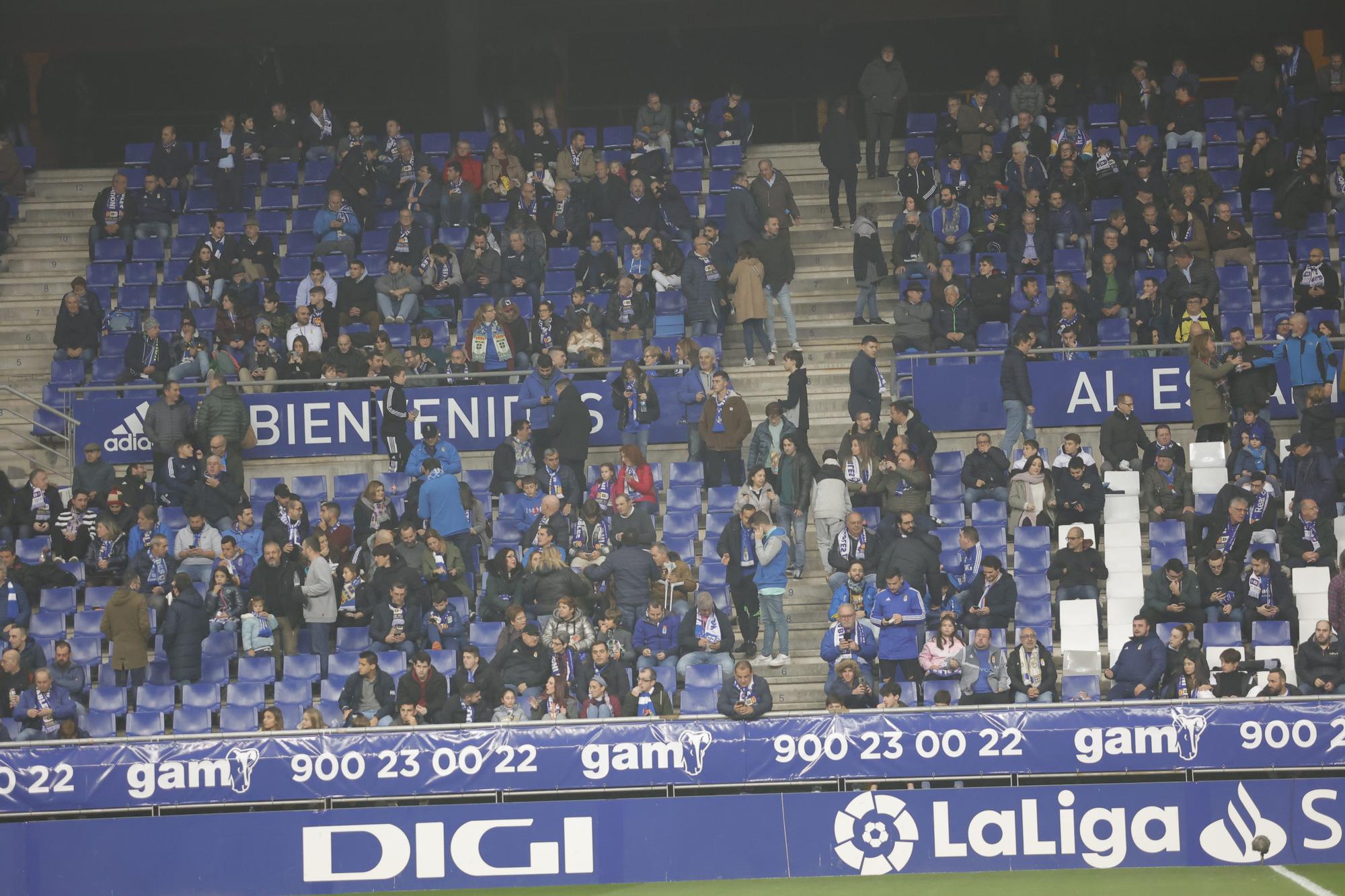 EN IMÁGENES: El Oviedo gana en casa por 1-0 frente al Mirandés