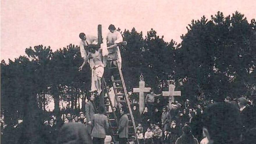 Alcañices recupera el Descendimiento del Viernes Santo 33 años después