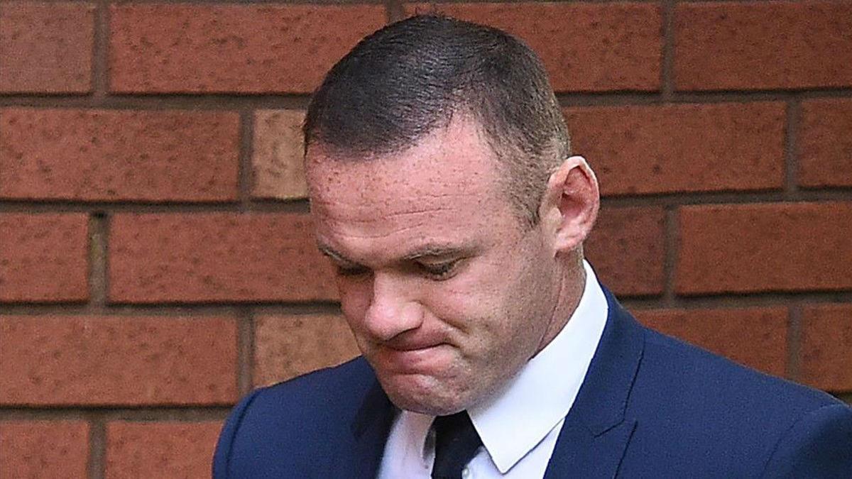 Rooney condenado a dos años sin carné