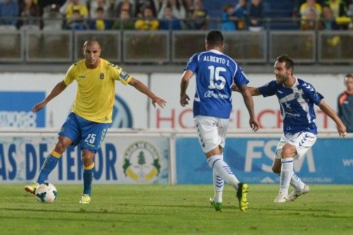 ctv-awe-vicente-gmez-abre-las-puertas-del-cielo-de-primera-divisin-a-la-ud-las-palmas00094