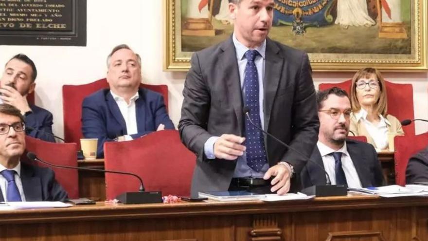 El PP cierra filas con el edil de Elx que admitió ir ebrio a la iglesia